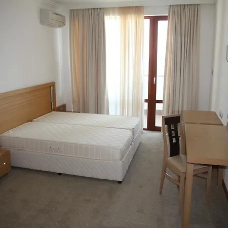Gt Emerald Resort & Spa Apartments * Burgas