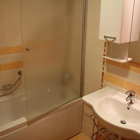 Apartment Gt Emerald Resort & Spa Apartments *