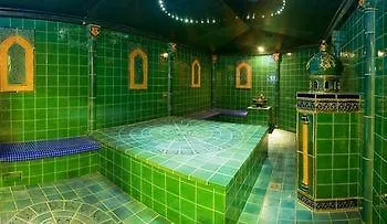 Gt Emerald Resort & Spa Apartments Apartment