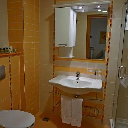 Apartment Gt Emerald Resort & Spa Apartments